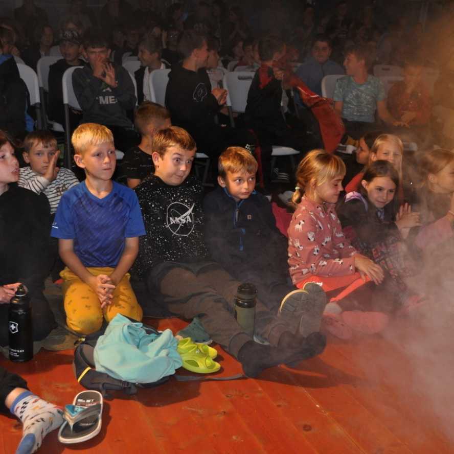 Tábor v půlce
