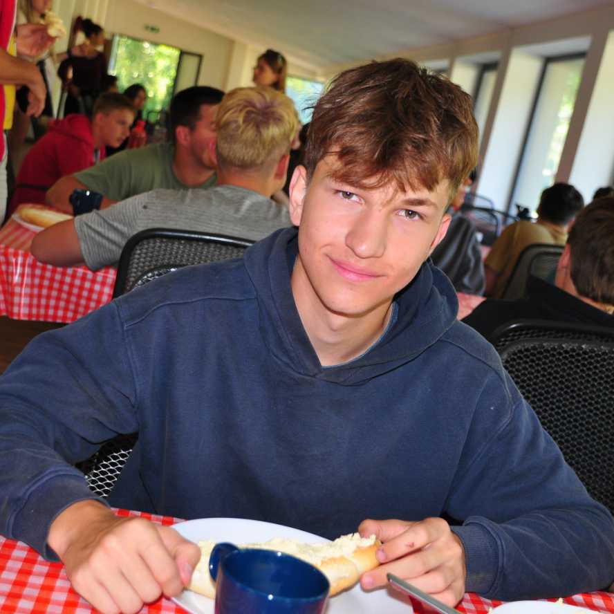 Putování aneb do svítání ať jsi doma!