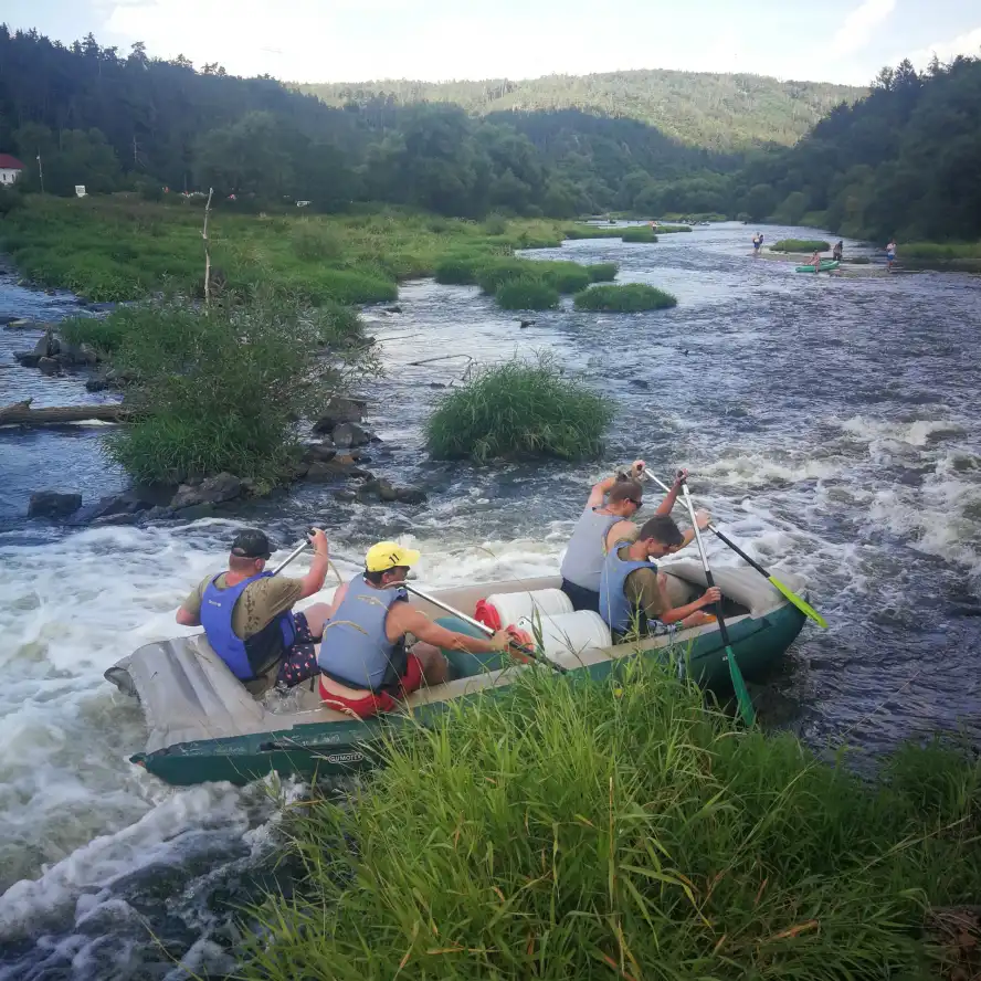 Junioři vyrazili na triatlon