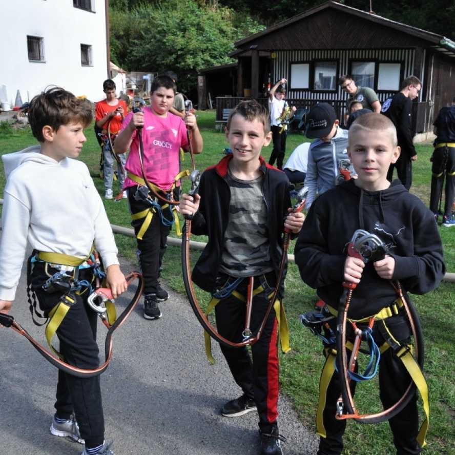 Tábor v půlce