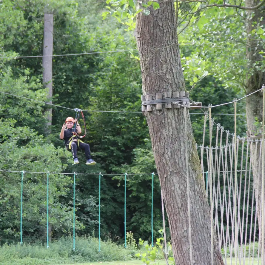 SPORTOVÁNÍ, ODDÍLOVKA, LANÁČ