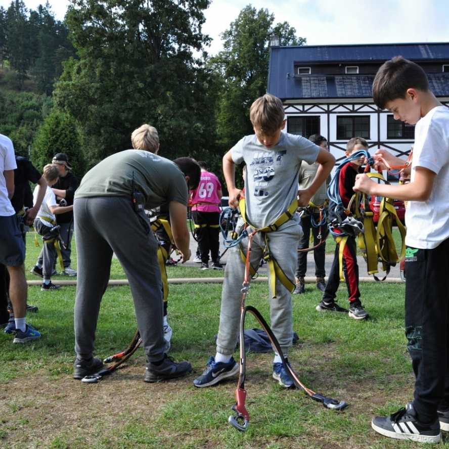 Tábor v půlce