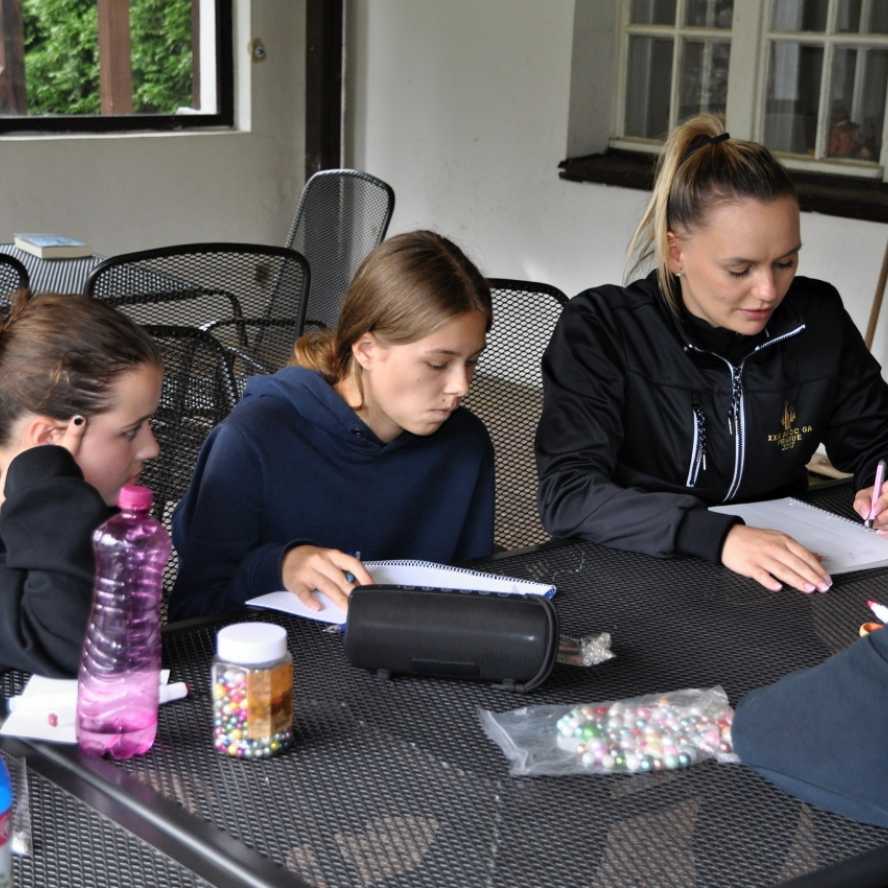 Tábor v půlce