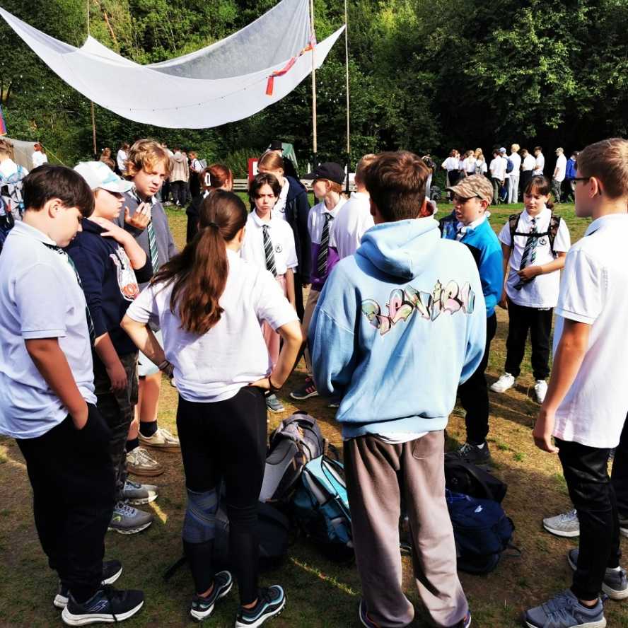 Tábor v půlce