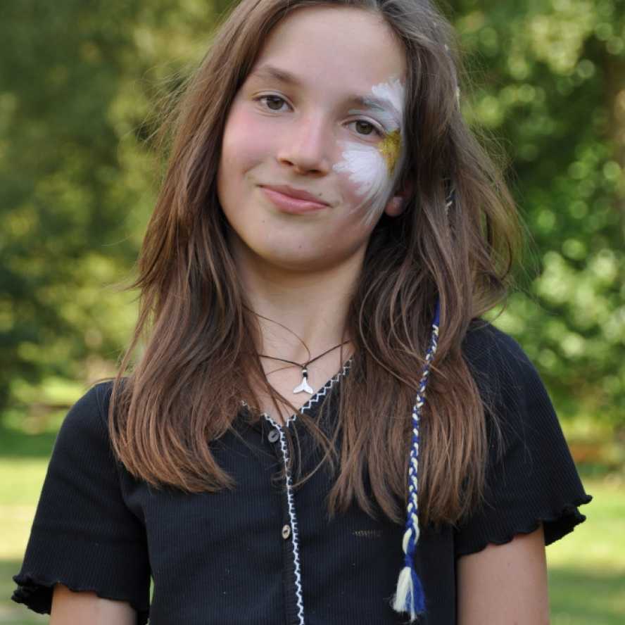 A jedeme domů