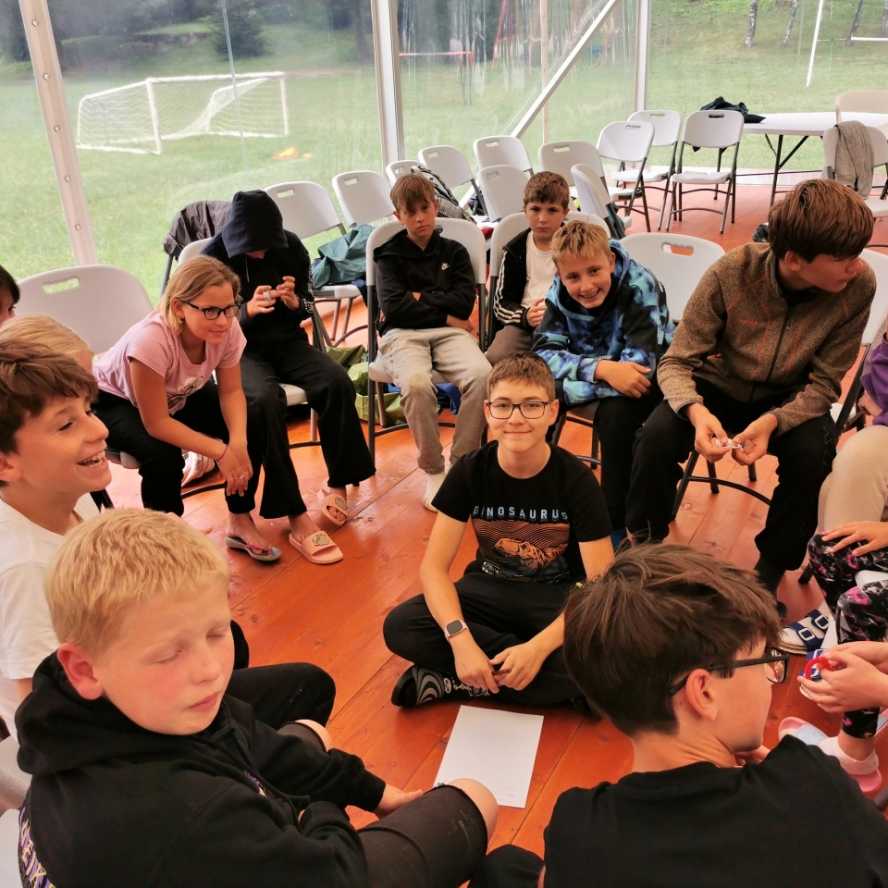 Tábor v půlce